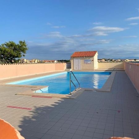 Superbe Studio Renove Avec Piscine Et Vue Marina เลอบาร์กาแรส ภายนอก รูปภาพ